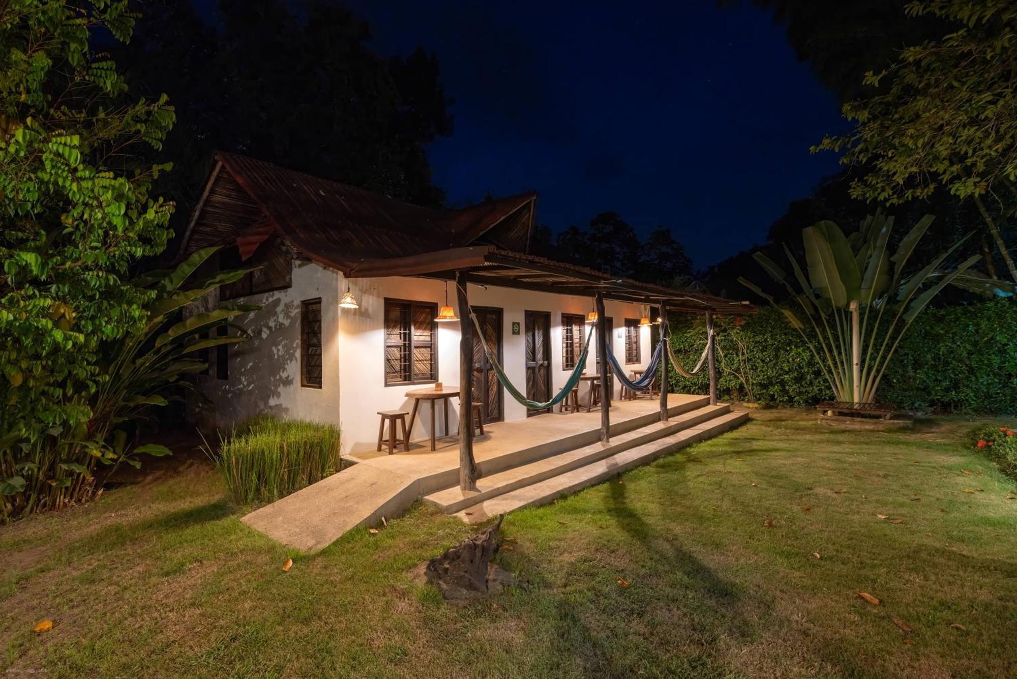 Hostal La Media Luna פאלומינו מראה חיצוני תמונה