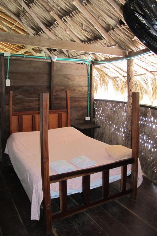 Hostal La Media Luna פאלומינו מראה חיצוני תמונה