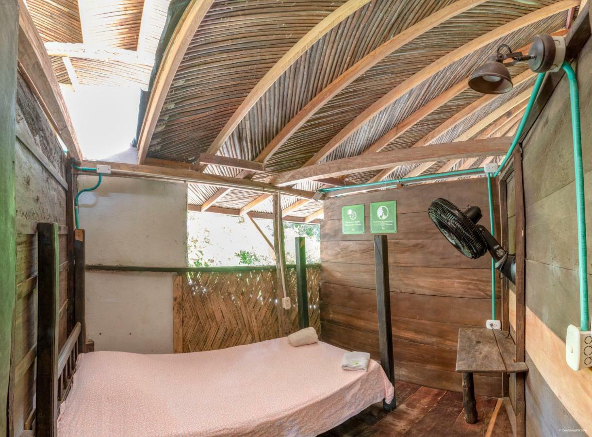 Hostal La Media Luna פאלומינו מראה חיצוני תמונה
