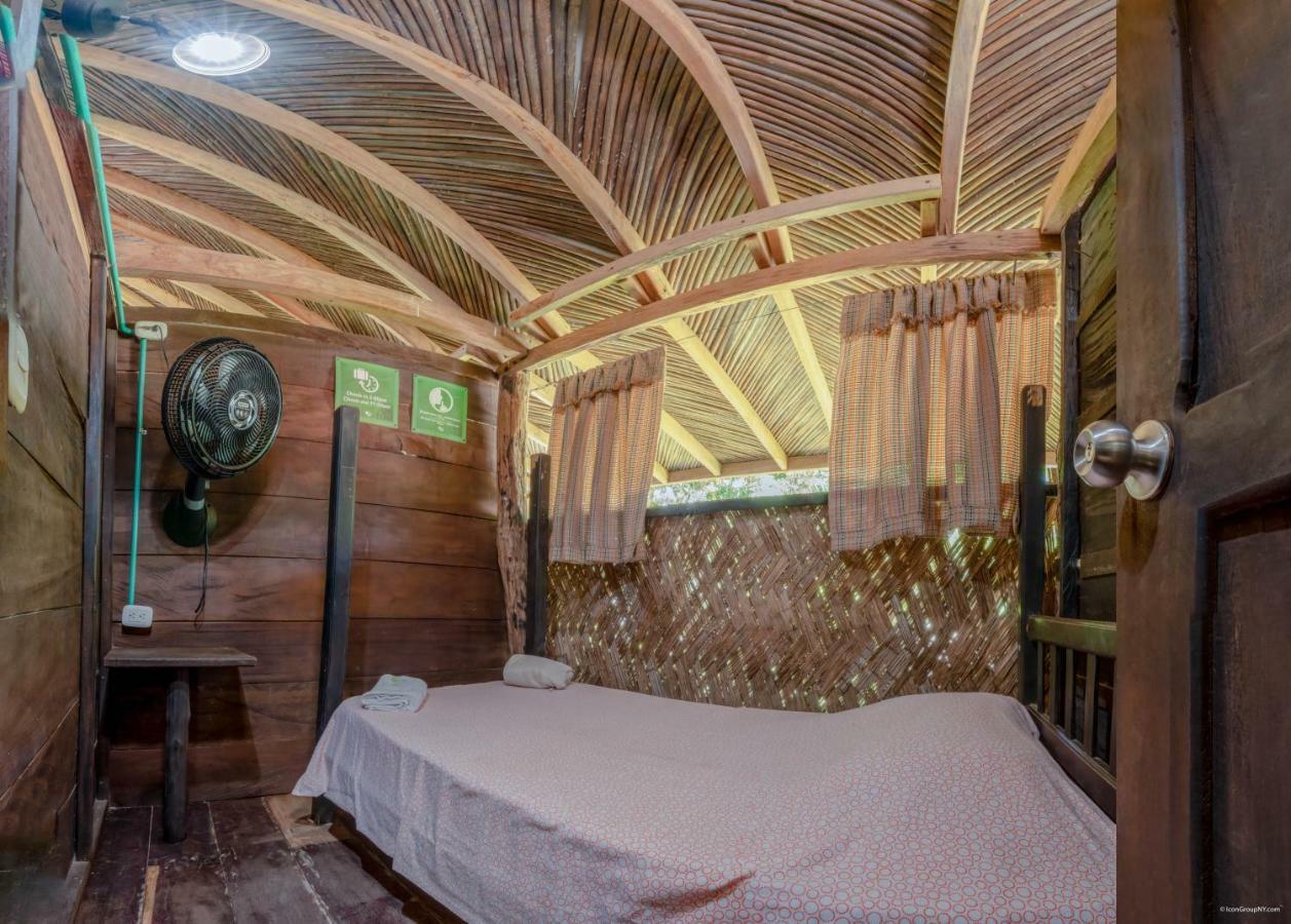Hostal La Media Luna פאלומינו מראה חיצוני תמונה